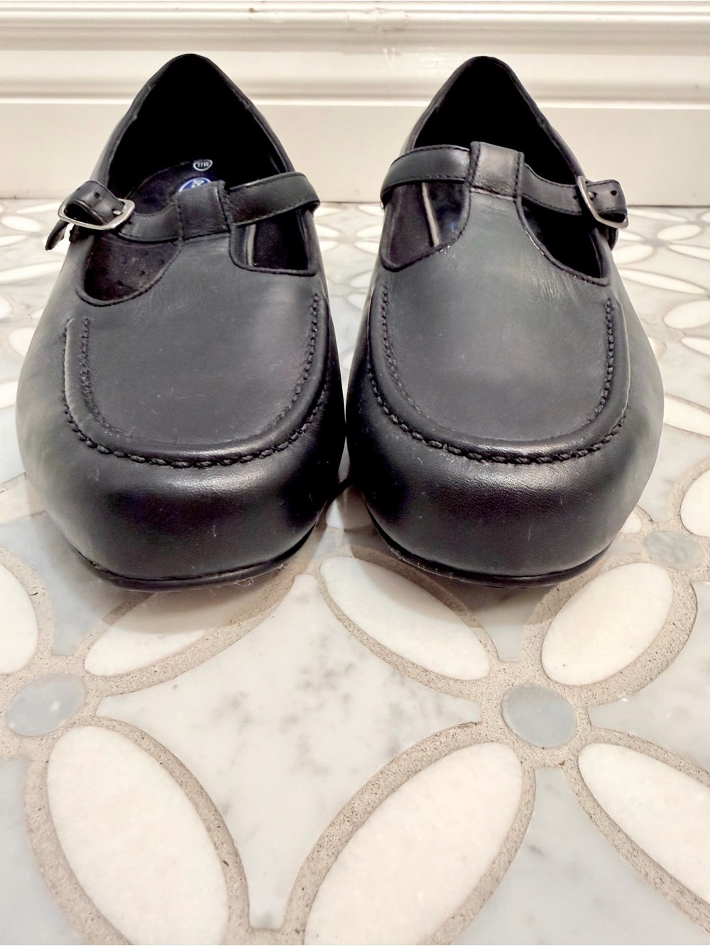 Dr. Scholl's Leather T-Strap Comfort Mary Jane Pumps Black Size 11 W Wide Width - Picture 9 of 13